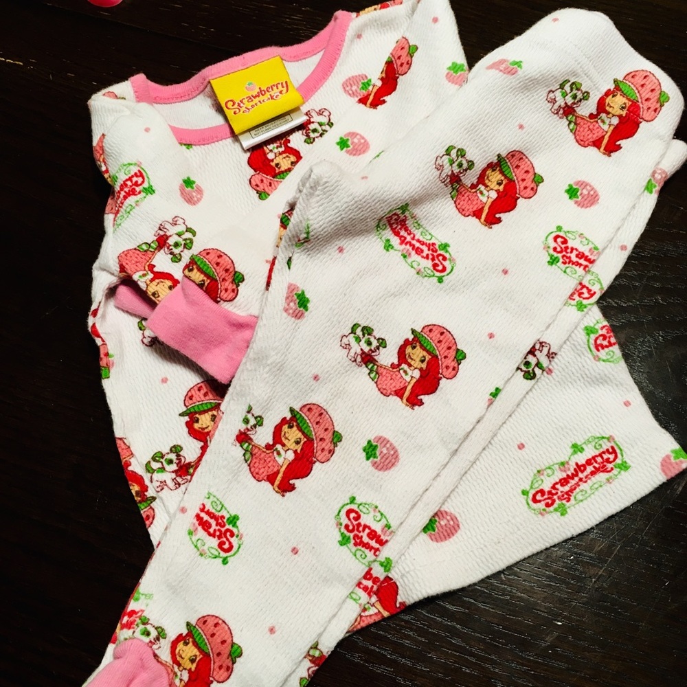 Strawberry Shortcake Thermals